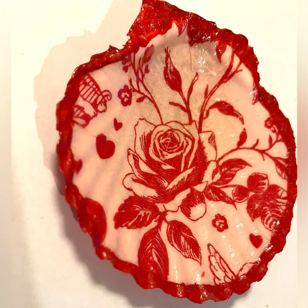 Handcrafted Shells Valentines Roses Decor or Ornament 4piece set Decoupage - Picture 4 of 7